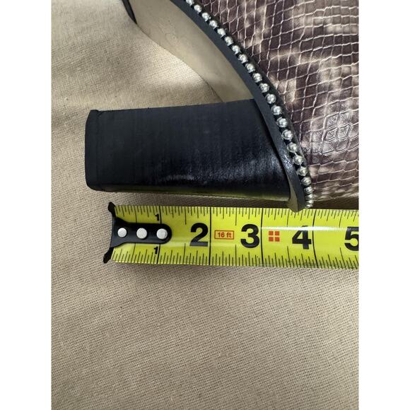 Toral Ankle Boots Womens Size 36 Snakeskin Zip Studded Block Heel Made in Spain - Picture 13 of 13